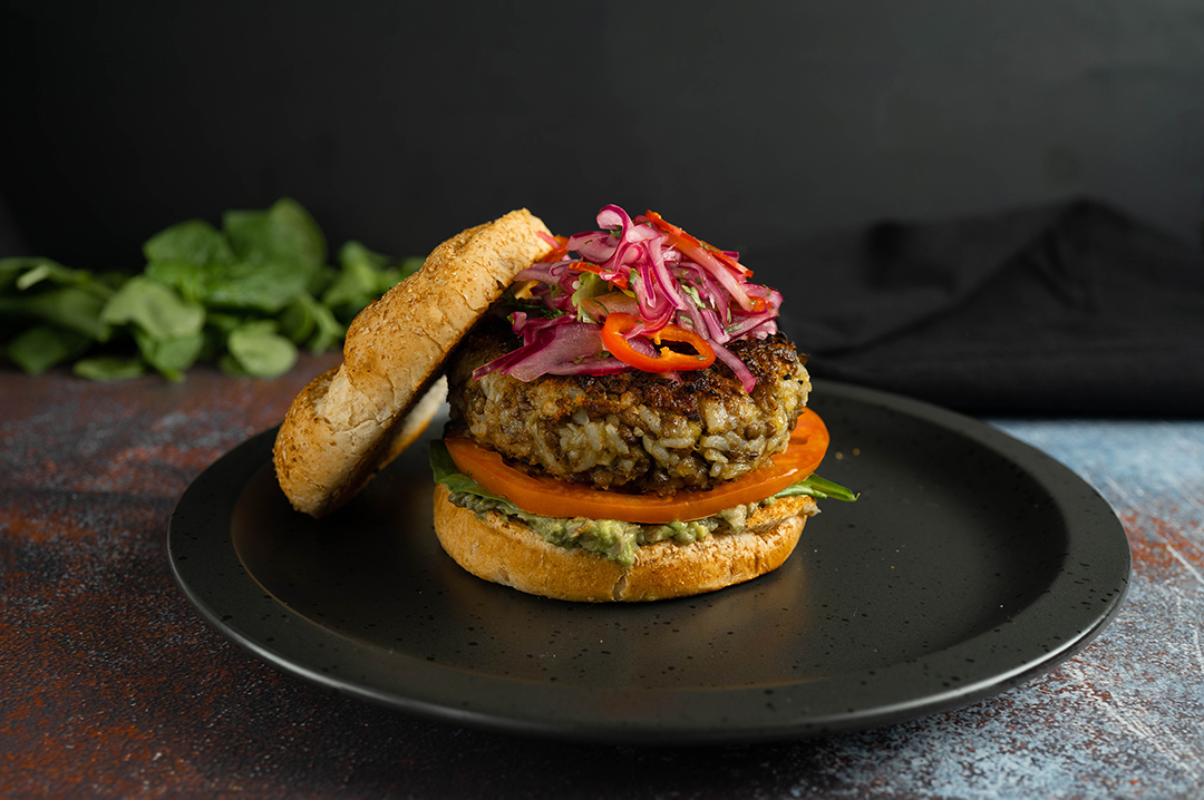 Vegan Lentil Burger With a Peruvian Twist | Receta Peruana