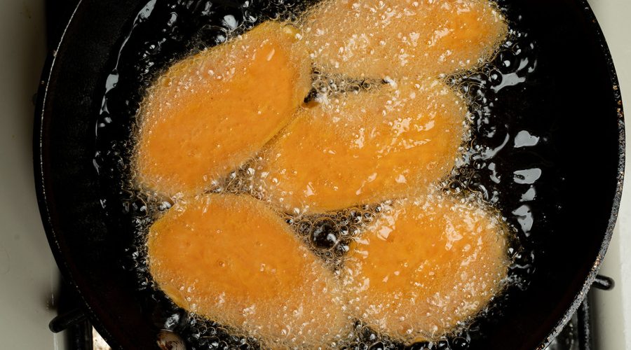 Camote friendose para un pan con chicharron