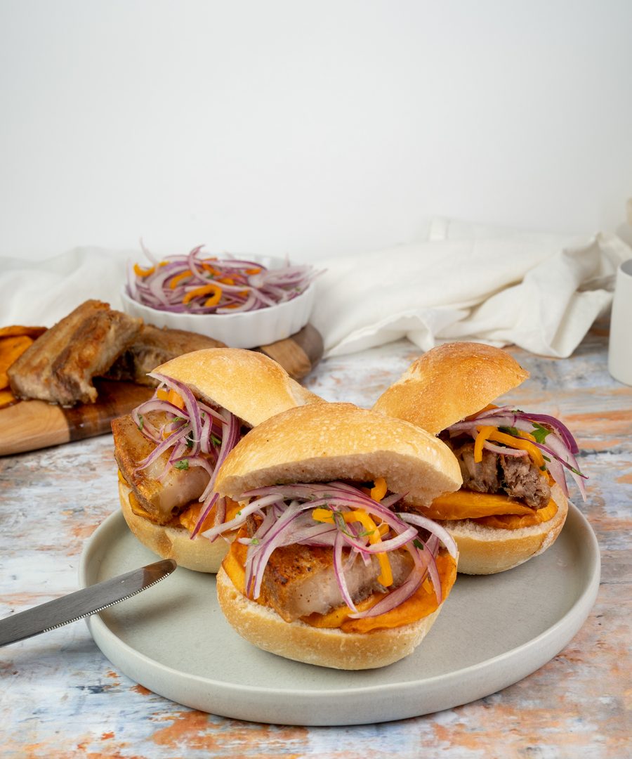 "Pan con Chicharron" | Pork belly Sandwich - Peruvian Recipe - Receta