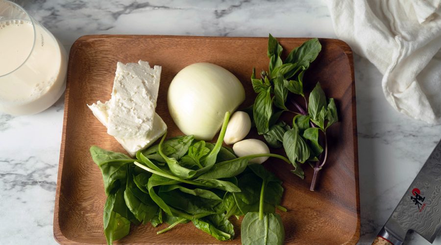 ingredients for pesto sauce "tallarines verdes peruanos con salsa de albahaca y queso fresco - Peruvian tallarines verdes with basil sauce and fresh cheese